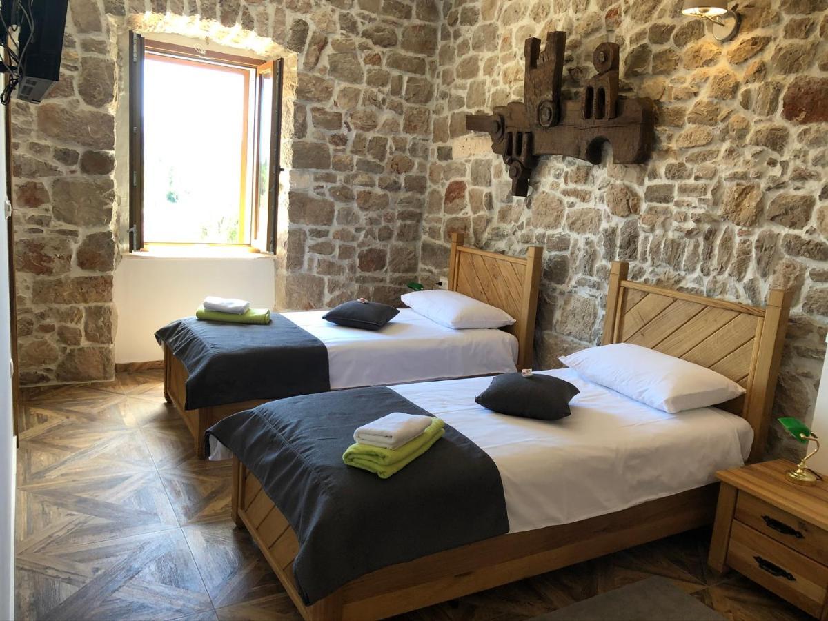 Bed&Breakfast Agroturizam Antunovic Kuna Pelješka Buitenkant foto